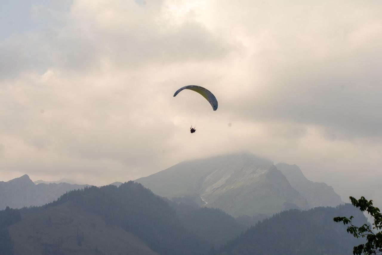 Jal-Vayu Cottages มะนาลี ภายนอก รูปภาพ