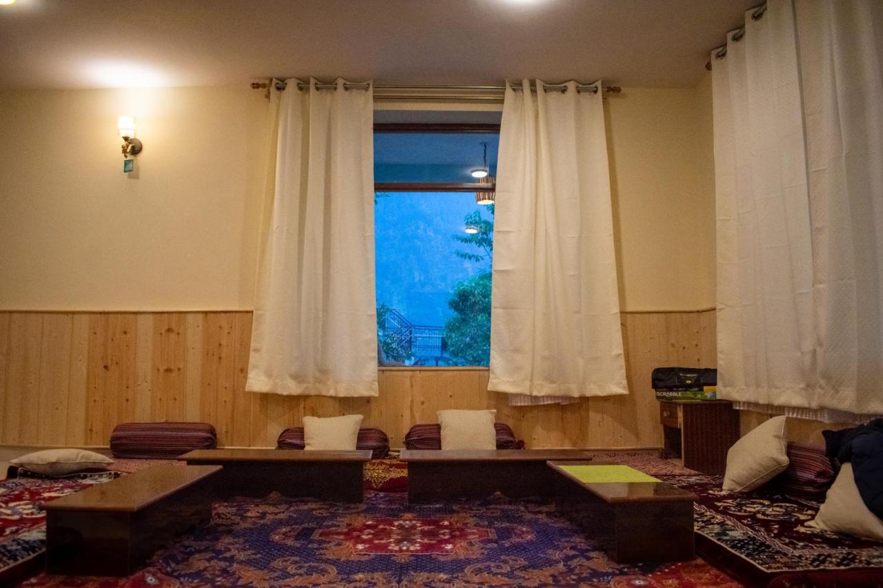 Jal-Vayu Cottages มะนาลี ภายนอก รูปภาพ