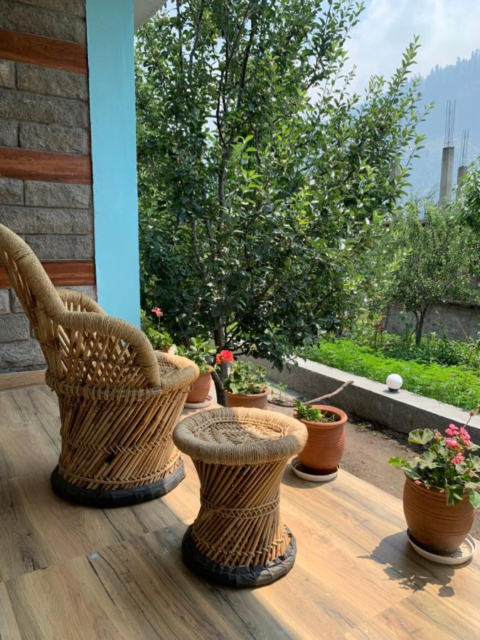 Jal-Vayu Cottages มะนาลี ภายนอก รูปภาพ